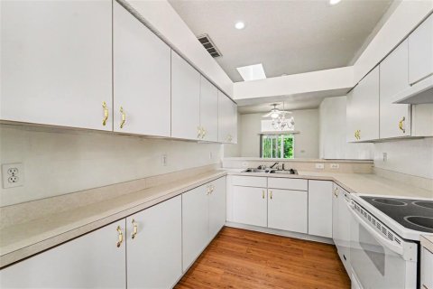 Купить виллу или дом в Гудзон, Флорида 7 комнат, 91.6м2, № 2149604 - фото 12