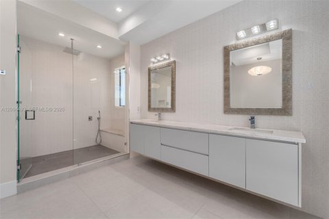 Townhouse in Fort Lauderdale, Florida 4 bedrooms, 269.51 sq.m. № 2074627 - photo 16