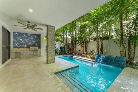 Townhouse in Fort Lauderdale, Florida 4 bedrooms, 269.51 sq.m. № 2074627 - photo 28