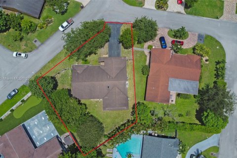 Купить виллу или дом в Тамарак, Флорида 3 спальни, 184.69м2, № 1991942 - фото 5