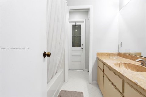 Купить виллу или дом в Тамарак, Флорида 3 спальни, 184.69м2, № 1991942 - фото 30