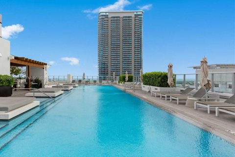 Condominio en alquiler en Miami, Florida, 41.06 m2 № 2011261 - foto 12