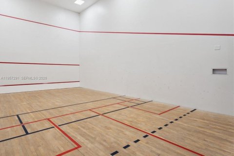 Condominio en alquiler en Miami, Florida, 41.06 m2 № 2011261 - foto 30