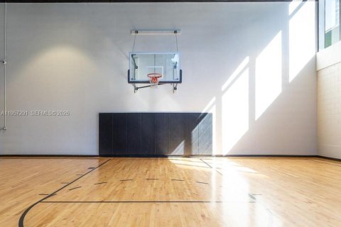 Condominio en alquiler en Miami, Florida, 41.06 m2 № 2011261 - foto 9