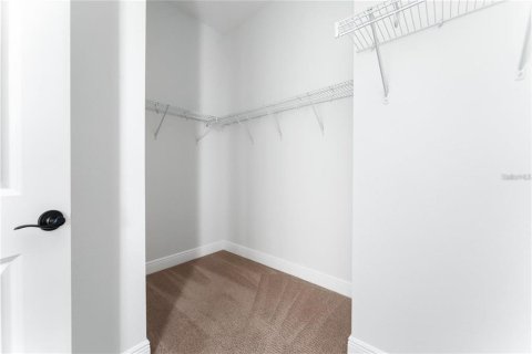 Townhouse in Orlando, Florida 3 bedrooms, 179.02 sq.m. № 2214115 - photo 6