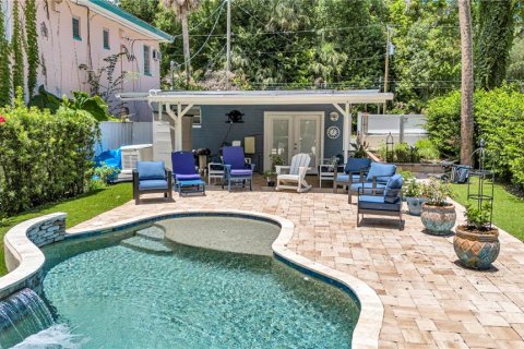 Villa ou maison à vendre à Astor, Floride: 2 chambres, 149.76 m2 № 2199413 - photo 5