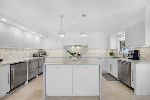 Купить кондоминиум в Ки-Ларго, Флорида 4 спальни, 183.02м2, № 2045311 - фото 14