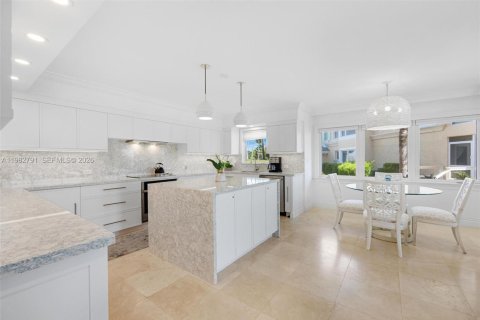 Купить кондоминиум в Ки-Ларго, Флорида 4 спальни, 183.02м2, № 2045311 - фото 13