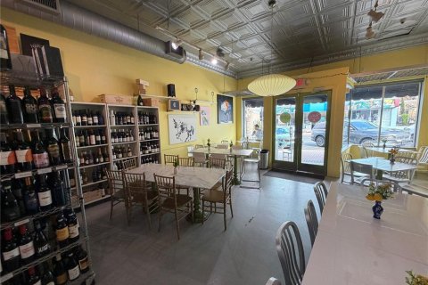 Immobilier commercial à louer à Ocala, Floride: 404.03 m2 № 2106084 - photo 4