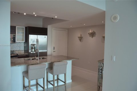 Copropriété à louer à Miami, Floride: 2 chambres, 102.29 m2 № 2001256 - photo 9