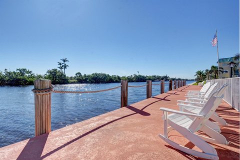 Condominio en Boynton Beach, Florida, 1 dormitorio  № 2175581