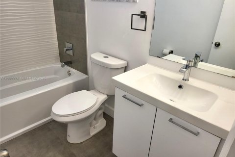 Снять в аренду кондоминиум в Плантация, Флорида 4 спальни, 201.6м2, № 2065320 - фото 23