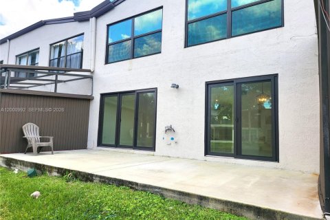 Снять в аренду кондоминиум в Плантация, Флорида 4 спальни, 201.6м2, № 2065320 - фото 29