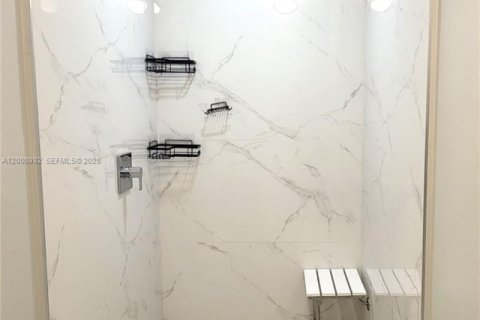 Снять в аренду кондоминиум в Плантация, Флорида 4 спальни, 201.6м2, № 2065320 - фото 25