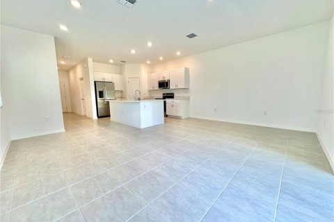 Touwnhouse à louer à Edgewater, Floride: 3 chambres, 148.83 m2 № 1915502 - photo 7