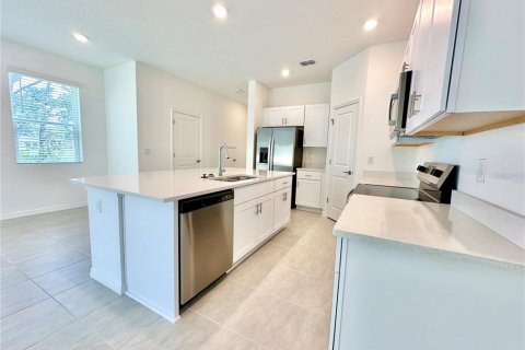 Touwnhouse à louer à Edgewater, Floride: 3 chambres, 148.83 m2 № 1915502 - photo 4