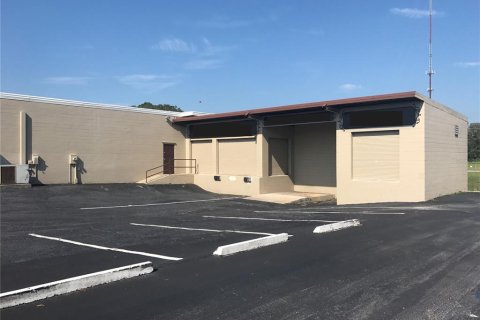 Propiedad comercial en venta en Ocala, Florida, 1015.7 m2 № 1069883 - foto 6