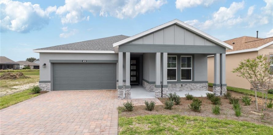 House in Ocala, Florida 2 bedrooms, 191.38 sq.m. № 1856048