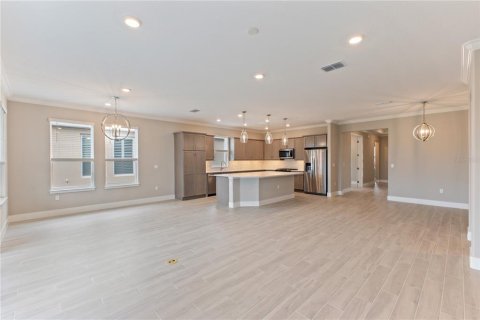 House in Ocala, Florida 2 bedrooms, 191.38 sq.m. № 1856048 - photo 4