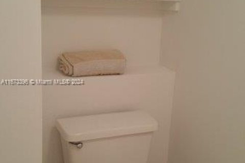 Condominio en venta en West Palm Beach, Florida, 3 dormitorios, 140.28 m2 № 1727430 - foto 4