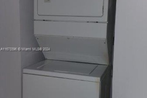 Condominio en venta en West Palm Beach, Florida, 3 dormitorios, 140.28 m2 № 1727430 - foto 30
