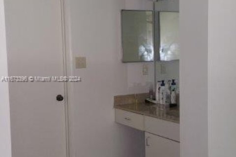 Condominio en venta en West Palm Beach, Florida, 3 dormitorios, 140.28 m2 № 1727430 - foto 8