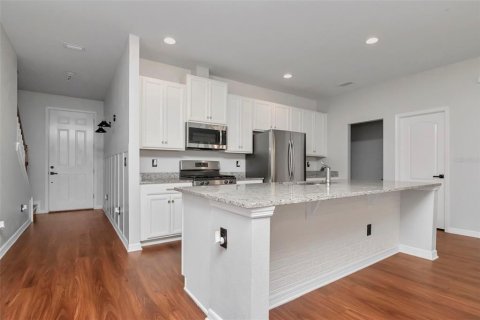 House in Riverview, Florida 4 bedrooms, 204.85 sq.m. № 1803176 - photo 17