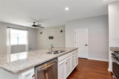 House in Riverview, Florida 4 bedrooms, 204.85 sq.m. № 1803176 - photo 18