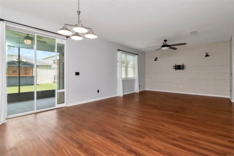 House in Riverview, Florida 4 bedrooms, 204.85 sq.m. № 1803176 - photo 25