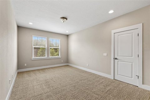 House in Kissimmee, Florida 3 bedrooms, 240.15 sq.m. № 2148194 - photo 16