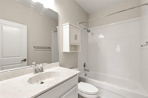House in Kissimmee, Florida 3 bedrooms, 240.15 sq.m. № 2148194 - photo 29
