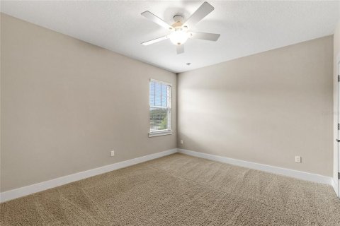 House in Kissimmee, Florida 3 bedrooms, 240.15 sq.m. № 2148194 - photo 30