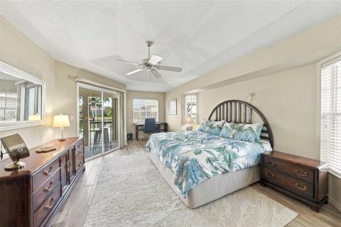 House in Punta Gorda, Florida 3 bedrooms, 187.85 sq.m. № 2393456 - photo 15