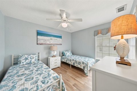 House in Punta Gorda, Florida 3 bedrooms, 187.85 sq.m. № 2393456 - photo 26
