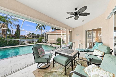 House in Punta Gorda, Florida 3 bedrooms, 187.85 sq.m. № 2393456 - photo 28