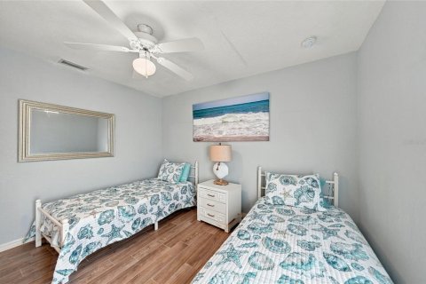 House in Punta Gorda, Florida 3 bedrooms, 187.85 sq.m. № 2393456 - photo 27