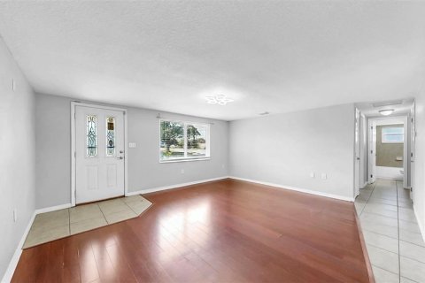 Villa ou maison à vendre à Port Richey, Floride: 5 chambres, 191.19 m2 № 1586433 - photo 10
