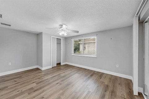 Villa ou maison à vendre à Port Richey, Floride: 5 chambres, 191.19 m2 № 1586433 - photo 16