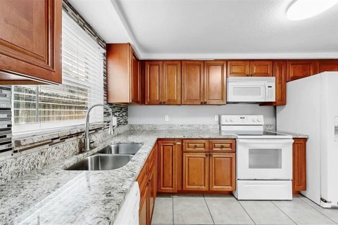 Villa ou maison à vendre à Port Richey, Floride: 5 chambres, 191.19 m2 № 1586433 - photo 5