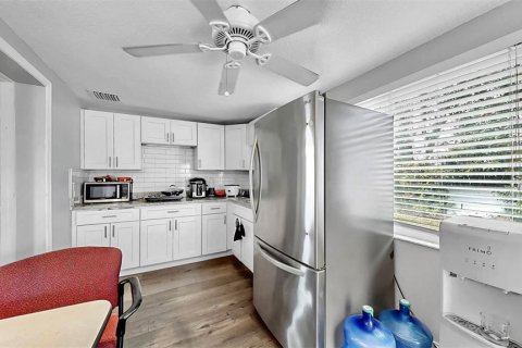 Villa ou maison à vendre à Port Richey, Floride: 5 chambres, 191.19 m2 № 1586433 - photo 20