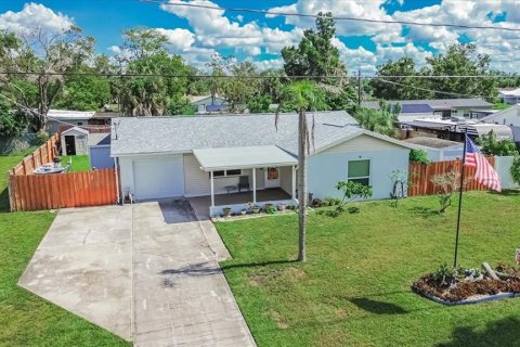 House in Apollo Beach, Florida 3 bedrooms, 103.86 sq.m. № 2421659 - photo 22
