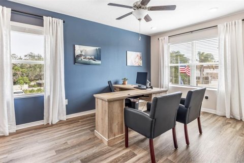 Townhouse in Bradenton, Florida 3 bedrooms, 136.01 sq.m. № 2219974 - photo 13