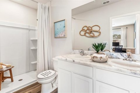 Townhouse in Bradenton, Florida 3 bedrooms, 136.01 sq.m. № 2219974 - photo 15