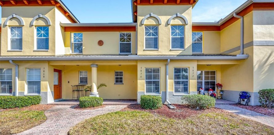Adosado en Saint Petersburg, Florida 2 dormitorios, 142.88 m2 № 1734097