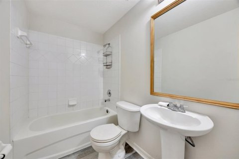 Adosado en alquiler en Saint Petersburg, Florida, 2 dormitorios, 142.88 m2 № 1734097 - foto 14