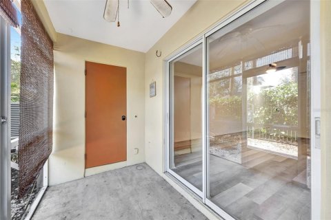 Adosado en alquiler en Saint Petersburg, Florida, 2 dormitorios, 142.88 m2 № 1734097 - foto 15