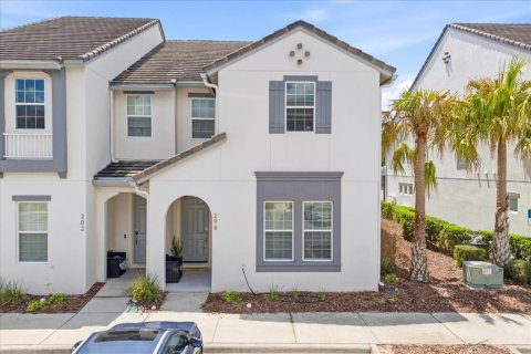 Townhouse in Davenport, Florida 5 bedrooms, 217.39 sq.m. № 2239497
