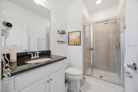 Townhouse in Davenport, Florida 5 bedrooms, 217.39 sq.m. № 2239497 - photo 28