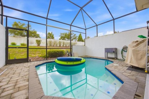 Townhouse in Davenport, Florida 5 bedrooms, 217.39 sq.m. № 2239497 - photo 22