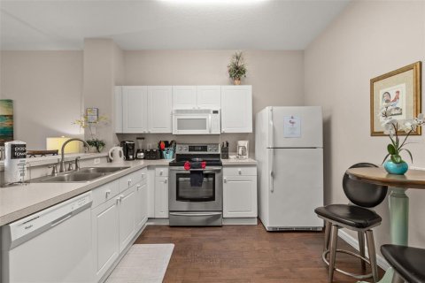 Touwnhouse à vendre à Kissimmee, Floride: 3 chambres, 133.78 m2 № 1564503 - photo 12